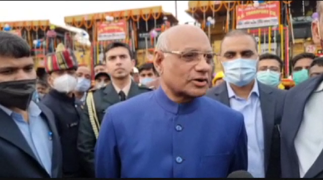 2 diwasiy daure par dhanbad pahuche rajyapal