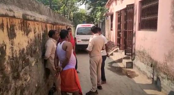 pyar me mila dhokha to fande se latka premi 