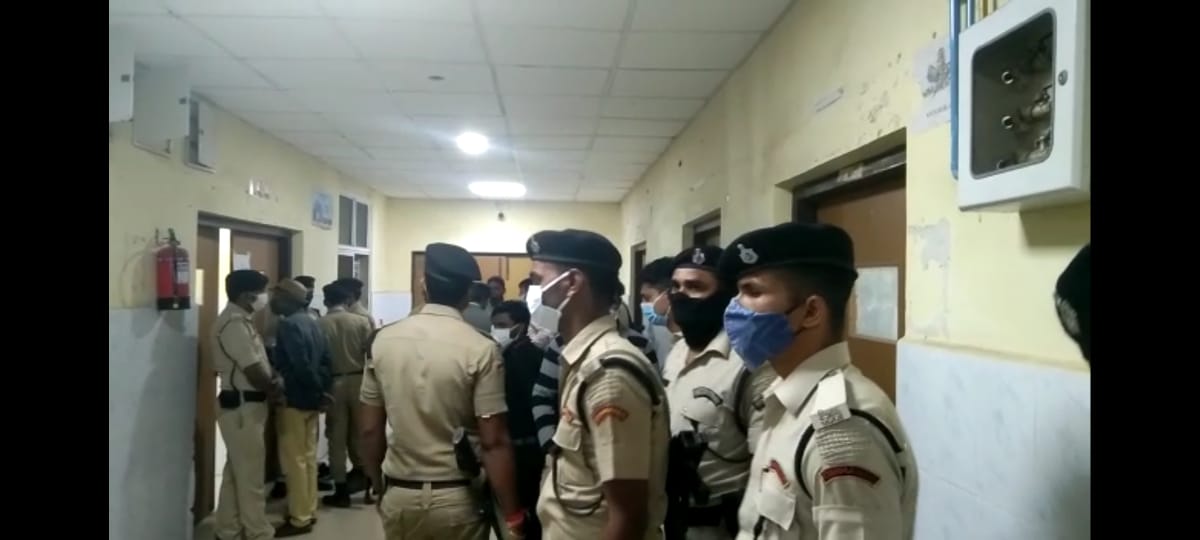 Goli lagne ke baad gaya ke tankuppa thana prabhari anmch me bharti
