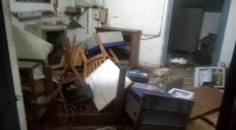 RPF AUR GRAMINI KI JHARAP ME DO KI MAUT SE SANSANI