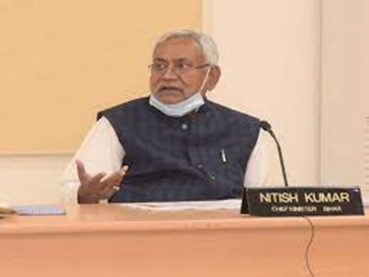 AATANKI GHATNA  PER CM NITISH NE JATAYA DUKH