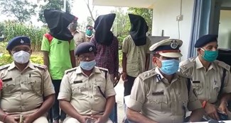 with minor Arrested the three accused of Simdega police 