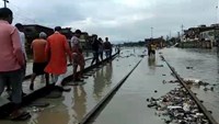 Flood threat on Nepal-Bihar border