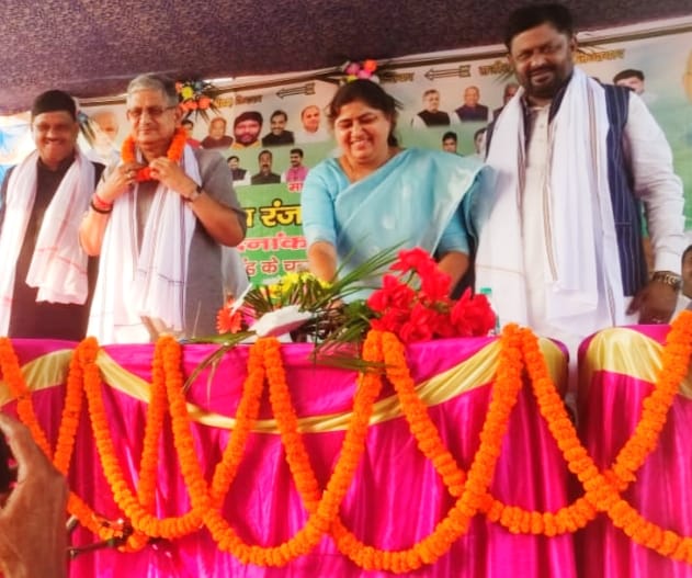 JDU President in Tarapur Said - Lalu opened shepherd's school, Nitish built ITI-Polytechnic College