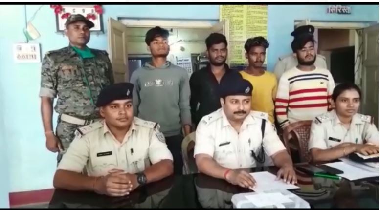 apradhiyon  per nakel  