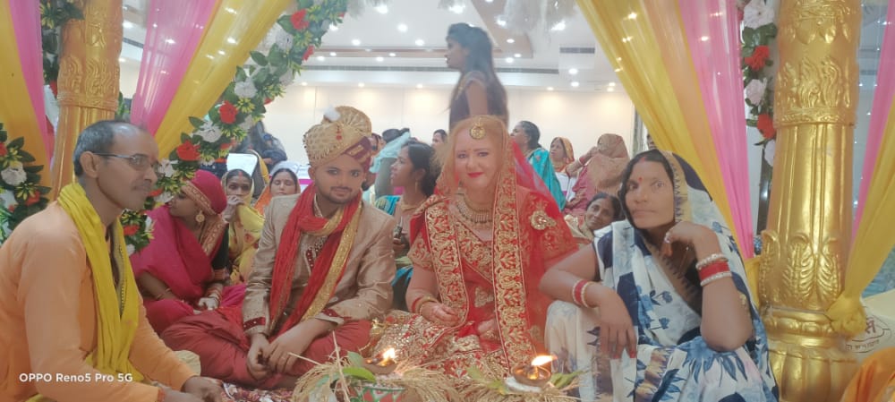 videshi dulhaniya ko bhaya bihari dulha