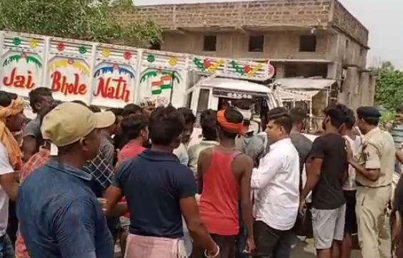 vaishali me bhi jahrili sharabkand 