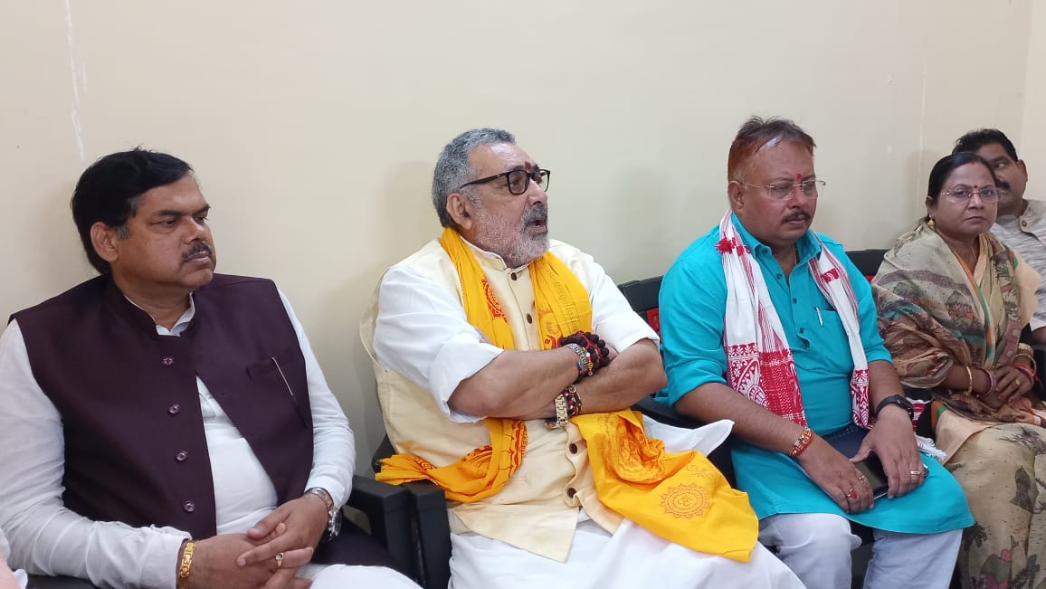 bjp ne nitish kumar ko palaposa