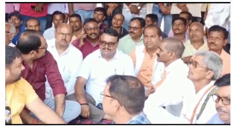niyamit vidutt aapurti ki maang 