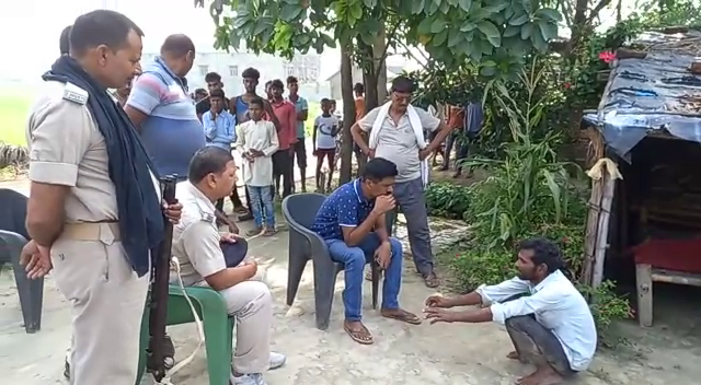 teej vart karne wali mahila ko husband ne pitkar maar dala.
