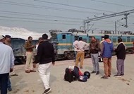 burning train banne se bachi mamlgaadi 