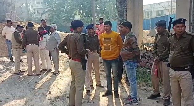 dindahade gangwar se tharraya patna 