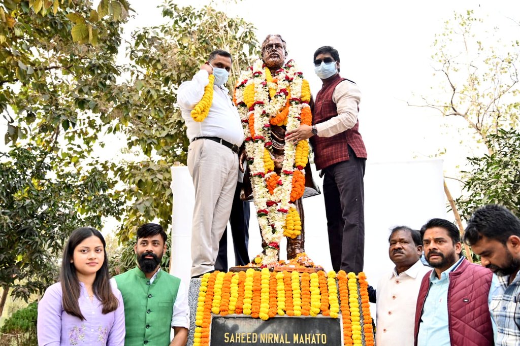Hemant soren ka dava.20 saal ka kaam ek saal me kar diya.