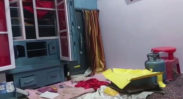 choro ka favorite bana bandhu jwellers 