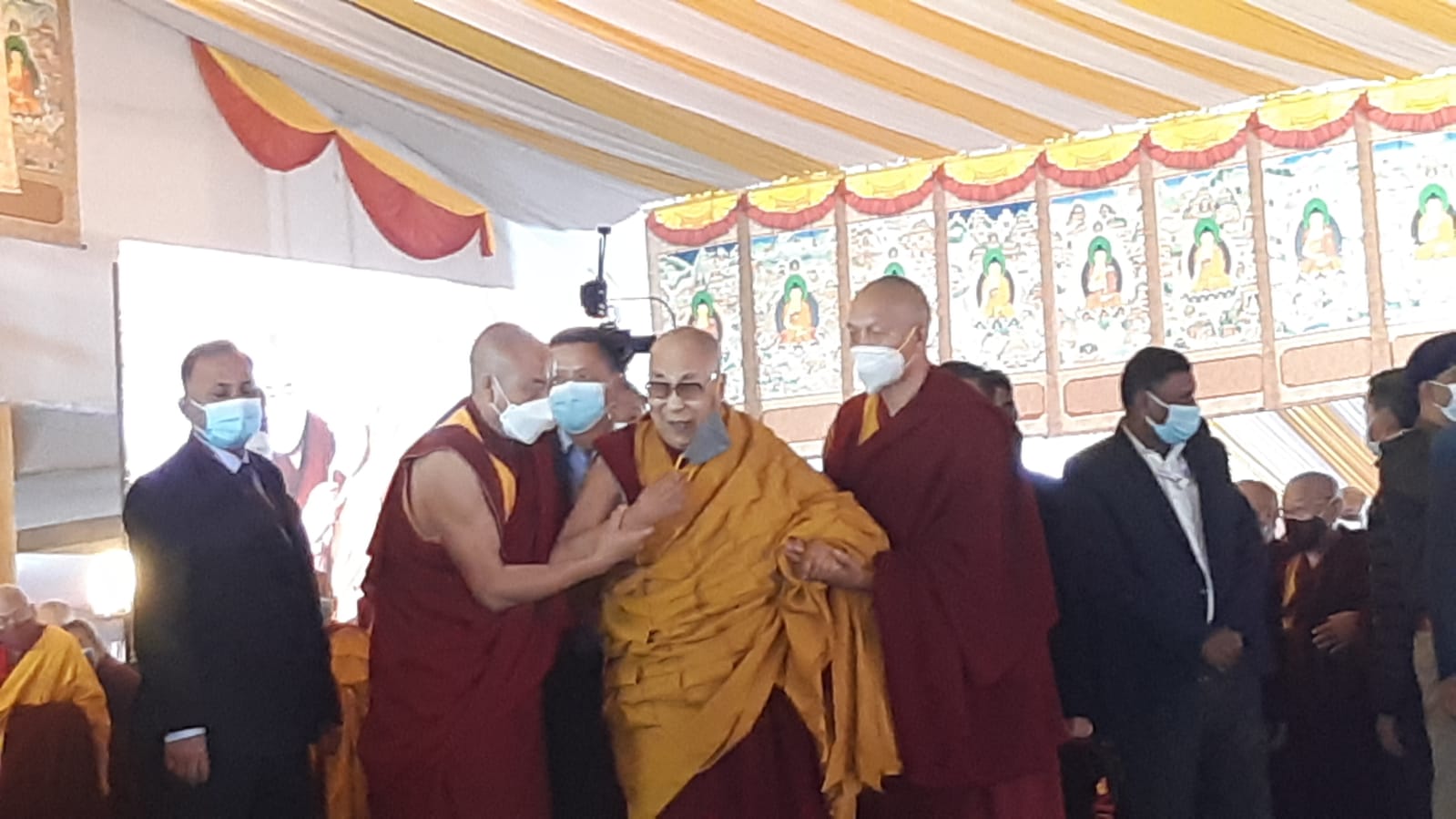 baoddh dharm guru dalai lama ke updesh se gunji buddhnagri