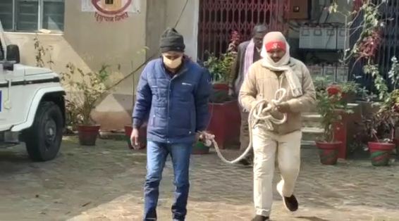 nashe me dhutt mila krishi cordinator 