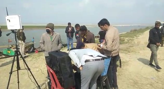 sharab mafiyaon par bhari drone