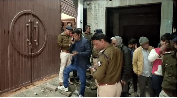 JARDA KAROBARI KI HATYA SE SANSANI.CCTV ME KAID HUA CRIMINALS