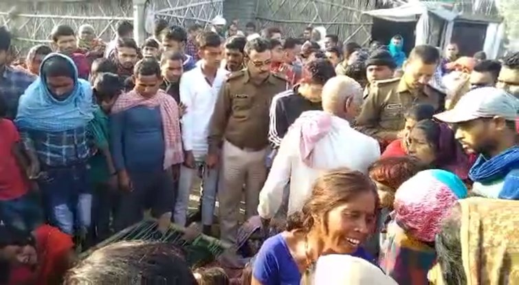 WELL ME MILA YOVA TEACHER KA DEADBODY..MACHI SANSANI