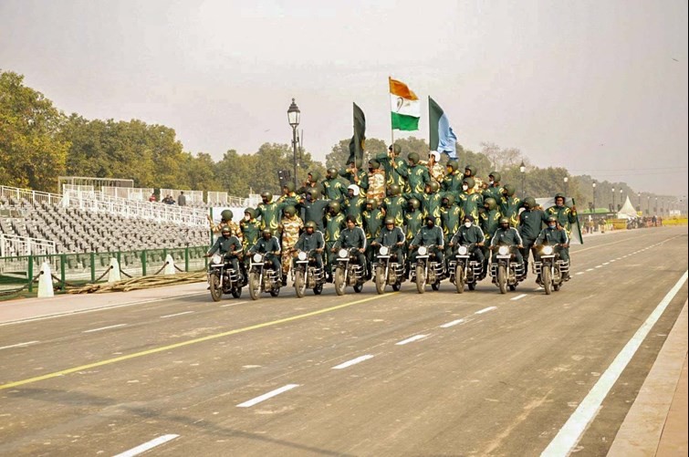 ITBP KE JAWAN KA  RAJPATH PER HOGA  KARTAB