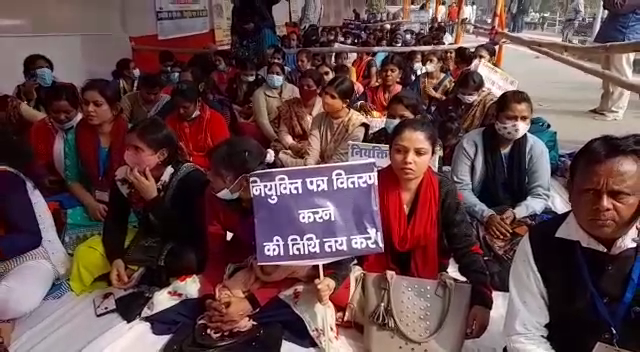 3-years-in-rrb-but-vacancy-not-filled-after-8-years-in-bihar
