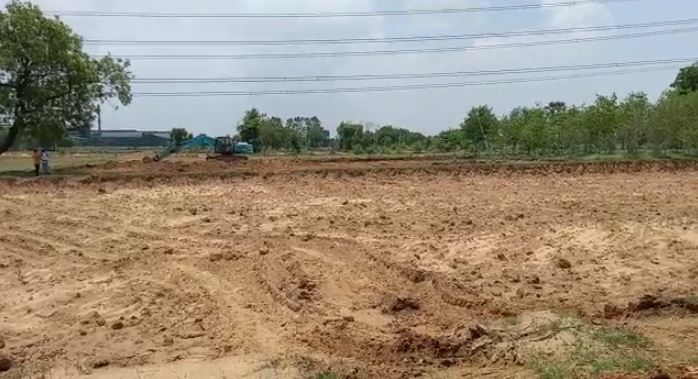 balu mafiyaon ne khetihar jameen ko banaya nadi 