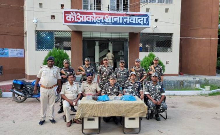 naksaliyon ki badi sajish nakam 