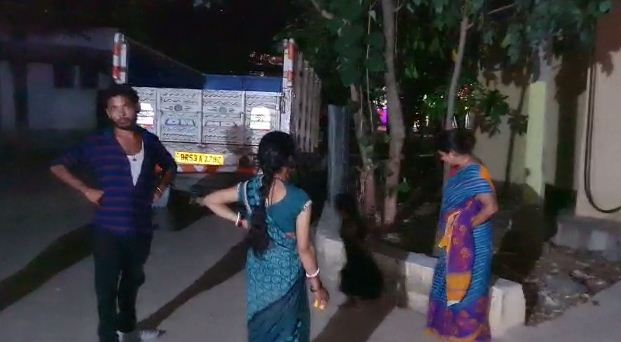 awaidh sambandh ka virodh patni ko pada bhari 