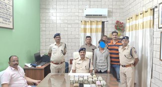 26 LAKH KE SAATH NABALIG ARRESTED.