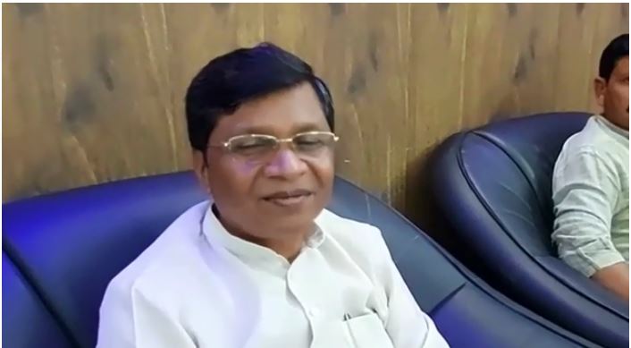 urdu uchha vidyaalaya vivado mai 