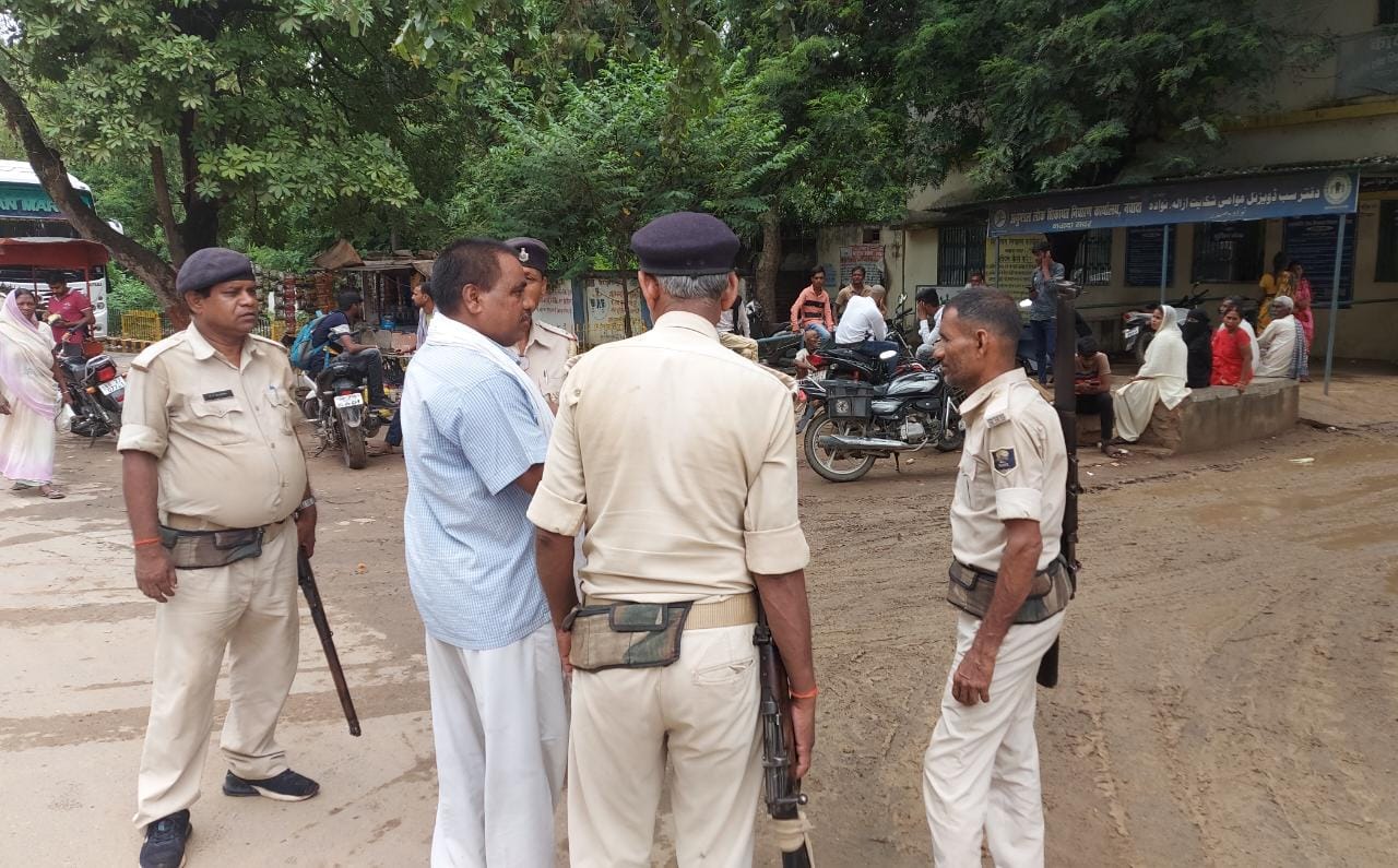 nawada me jhapatmaro ka atank 