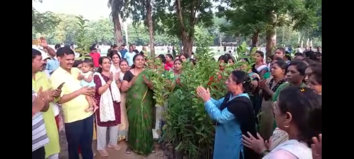 gaya me sawan mahotsav me plantation aur dance..