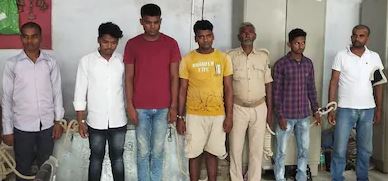 MADHUBANI ME FARZI CID  OFFICER ARRESTED