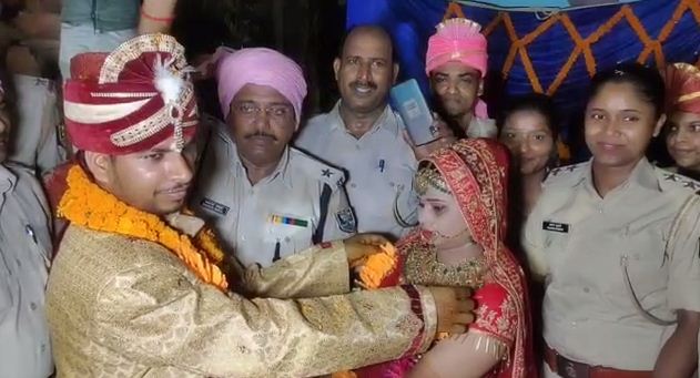 kya hua jab police bani barati aur sarati 