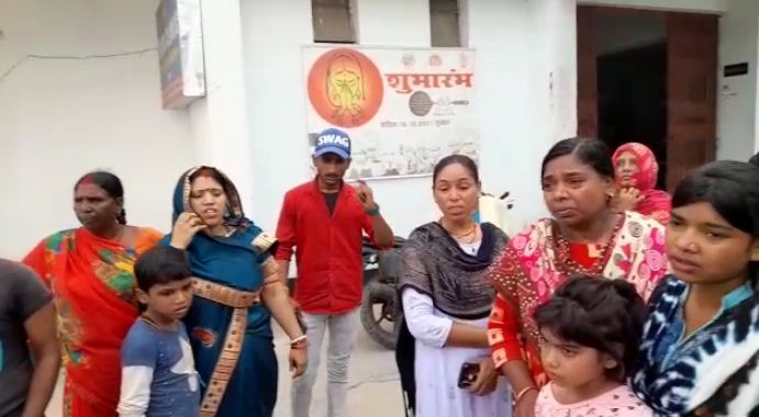 school me chhatra ki berahmi se pitai 