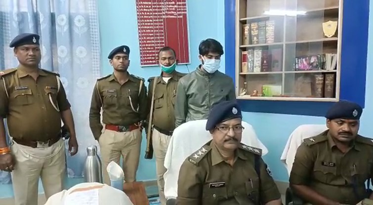 SAHARSA POLICE NE MOST WANTED CRIMINAL KO KIYA ARREST