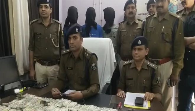 police ne kiya ATM se loot ka khulasa 