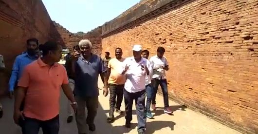 bolywood actor ashish vidyarthi pahuche nalanda 