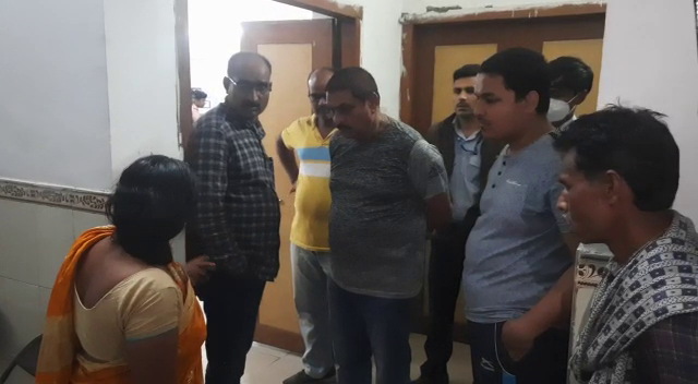 Ssamastipur me fast food dukandar ki hatya ke baad bawal