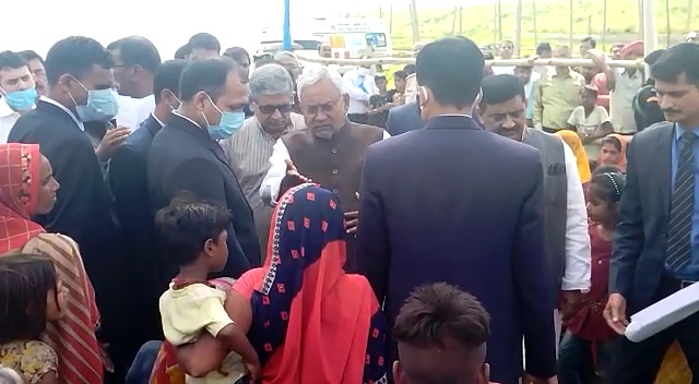 Phir bihar daure per nikle cm nitish kumar..Jdu ne kiya welcome