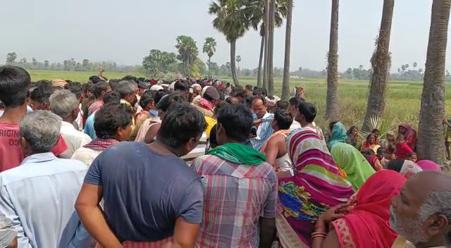 LOOT KA VIRODH KARNE PER JDU NETA KA MURDER