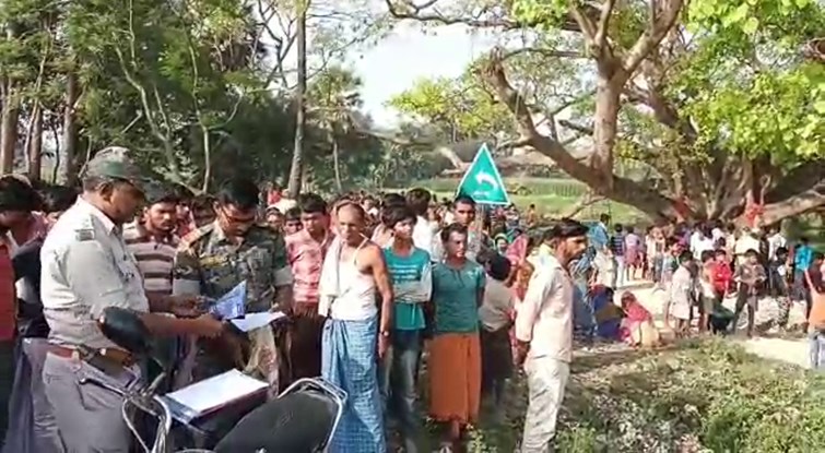 SISITER KE SASURAL ME YOVAK KA TREE SE LATKA MILA DEADBODY