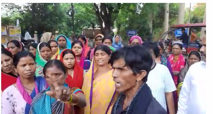 parijano mai kaaphi aakrosh 