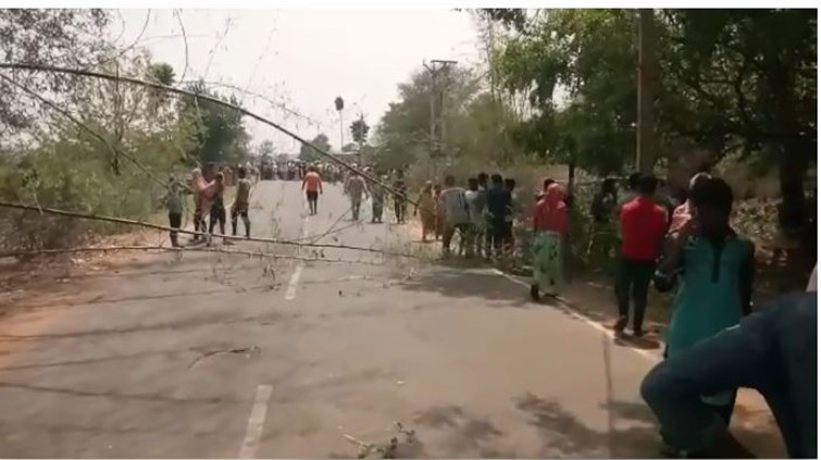 pariwar  mai maatam 