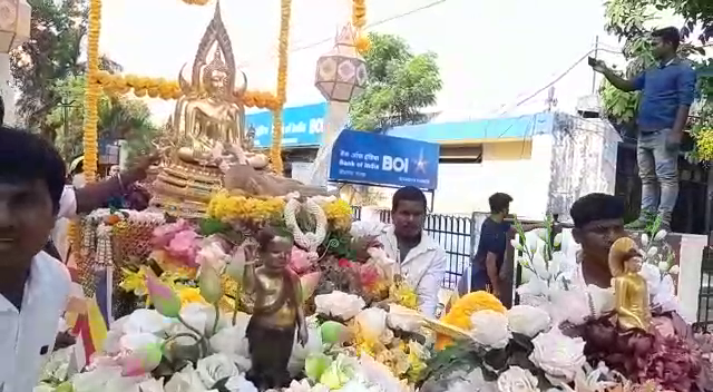 BOUDHA JAINTY PER BODHGAYA ME SOBHA YATRA..GOVERNER AUR CHIEF JUSTICE BHI HO RAHE HAIN SHAMIL.