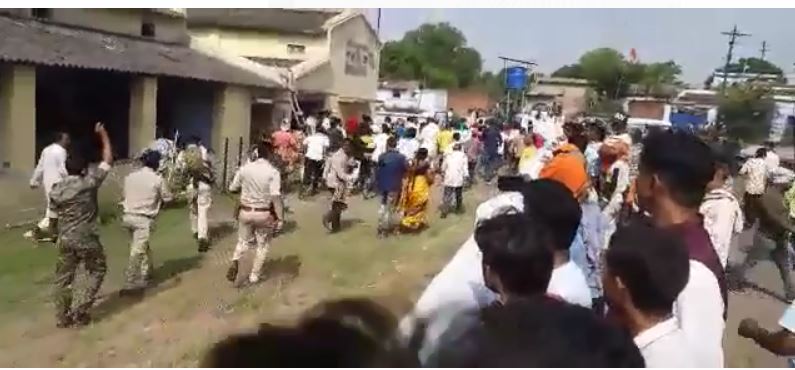 ramgarh  mai  jamkar  jharap