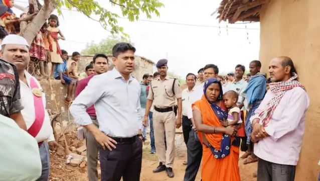 PHED ki karyshaili par bhadke rohtas DM