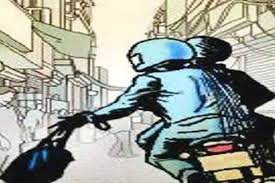 CSP SANCHALAK SE LAKHO KE CASH KI LOOT..MACHA HARKAMP.