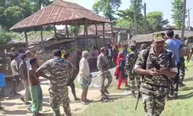 araria nepal border par taskron aur jawanon me jhadap 