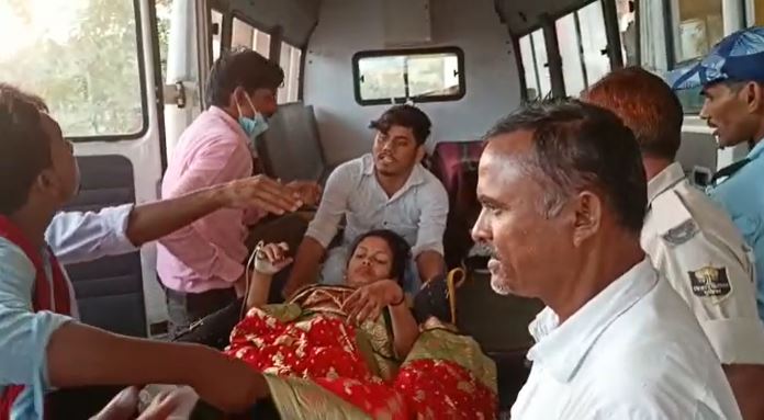 sanki shakash ne ghar walo ko mari goli 